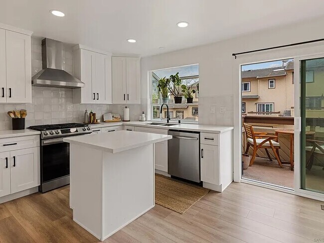 2510 Woodlands Way, Oceanside, CA 92054 - photo 4