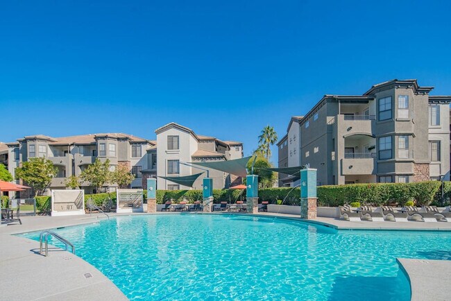 7455n N 95th Ave unit ID1263150P, Glendale, AZ 85305 - photo 2