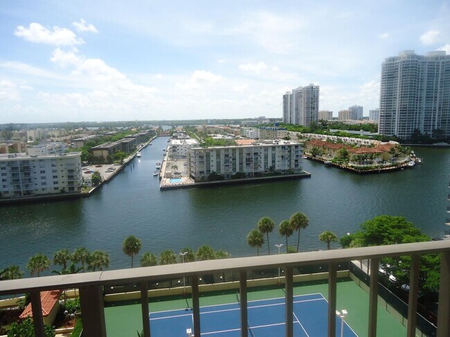 Winston Towers 700 unit 1208, Sunny Isles Beach, FL 33160 - photo 2