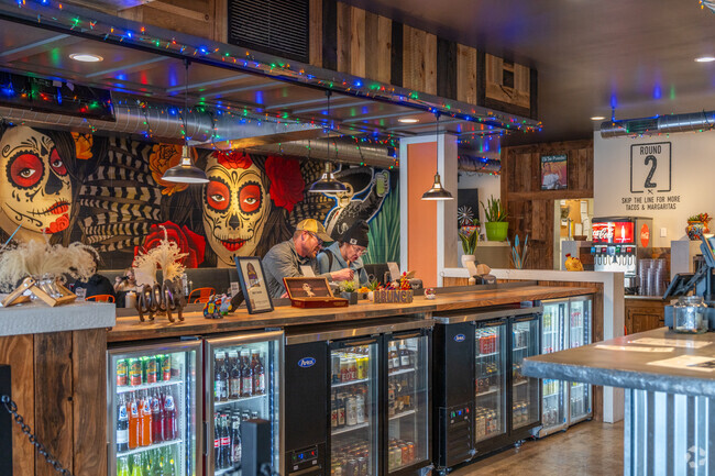 Downtown Hayden has lots of restaurant options for locals to choose from.