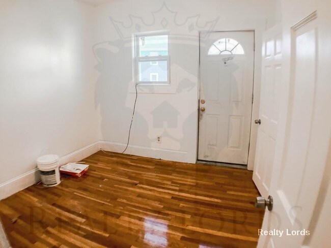 13 Higgins St unit A, Allston, MA 02134 - photo 6