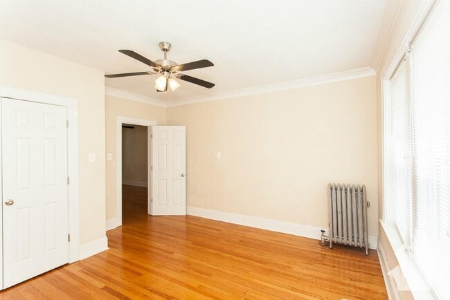 1921 W Winona St unit 3, Chicago, IL 60640 - photo 5