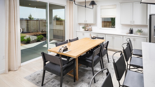 5466 Lopez Lake Way, Sacramento, CA 95835 - photo 3