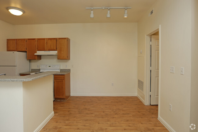 2 Bedroom