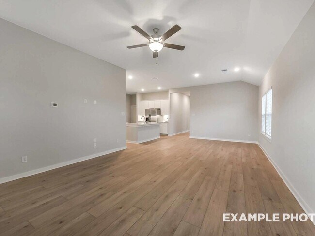 201 Harlingen Dr unit 36478181, Magnolia, TX 77354 - photo 4