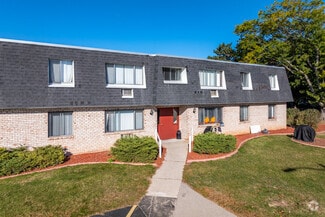 1674 Shawano Ave, Green Bay, WI 54303