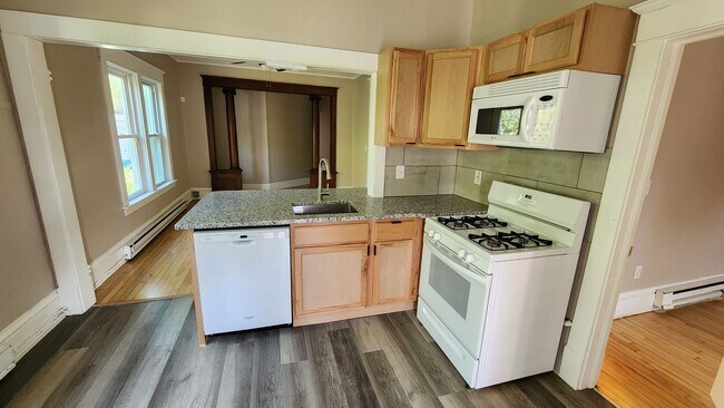 1422 26th Ave N unit 3, Minneapolis, MN 55411 - photo 2