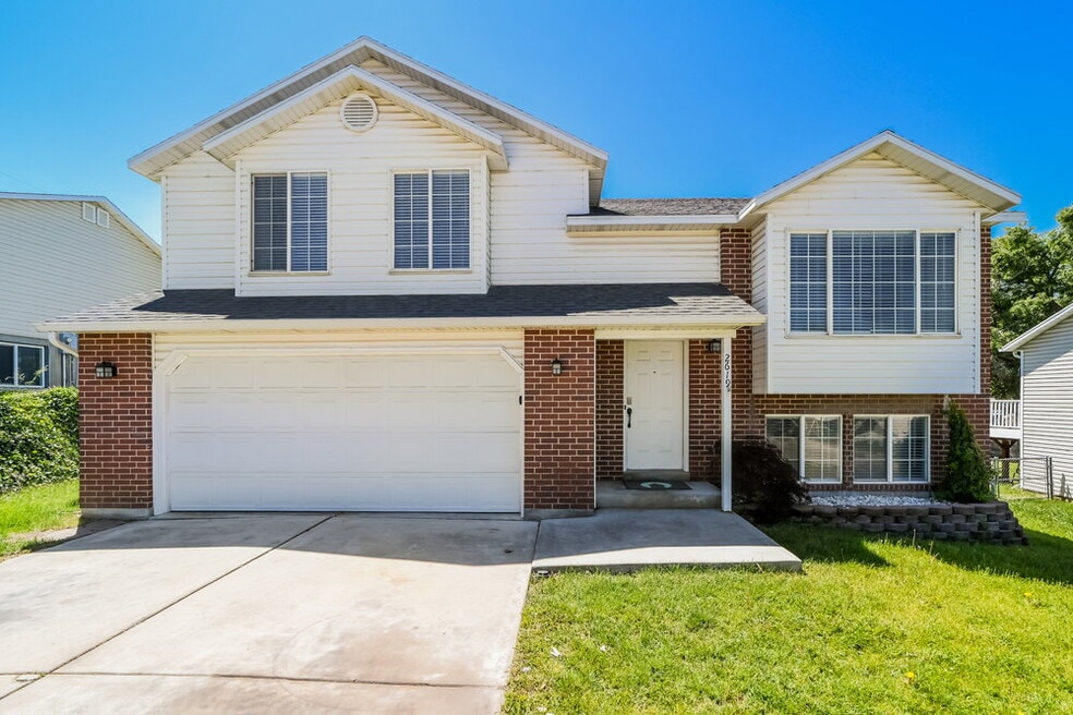 2619 W 4650 S, Roy, UT 84067 - photo 1