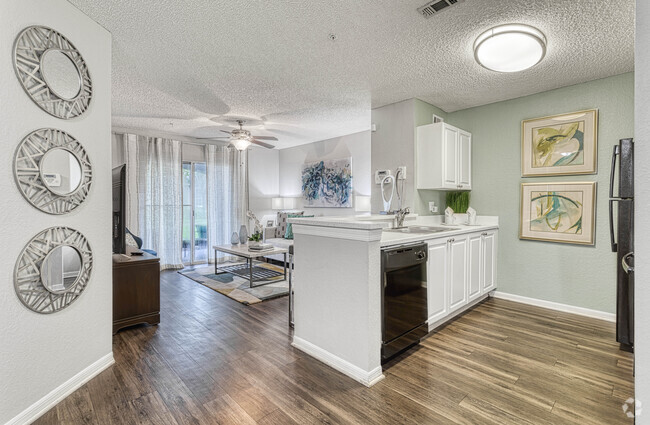 2BR, 1BA - 856 SF