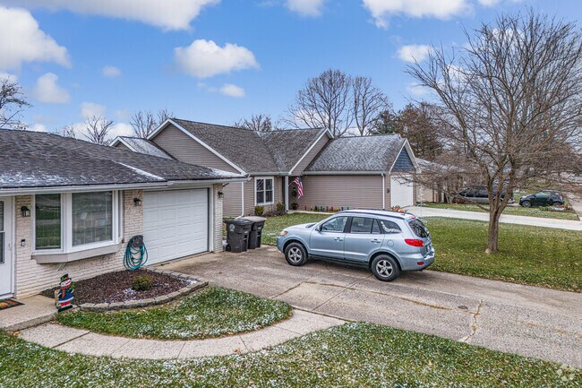 Residents love to keep their lawns maintained in Kern Valley.