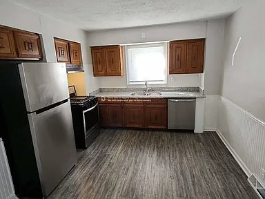 2522 E 33rd St, Lorain, OH 44055 - photo 4