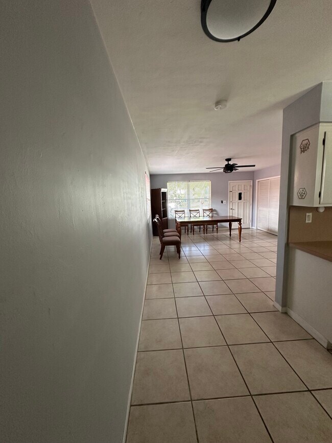 8920 SW 149th Terrace, Palmetto Bay, FL 33176 - photo 4