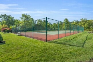 200 Park Terrace Dr Unit 2, Stoneham, MA 02180