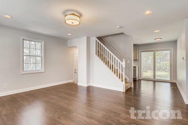 3523 Sussex Rd, Gwynn Oak, MD 21207 - photo 6