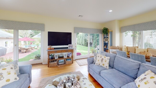 1 Bayview Ave, Islip, NY 11751 - photo 3