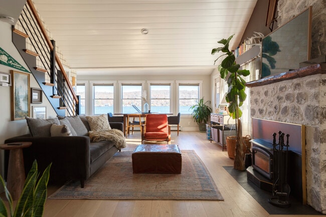 49 Somerville Rd, Hewitt, NJ 07421 - photo 2