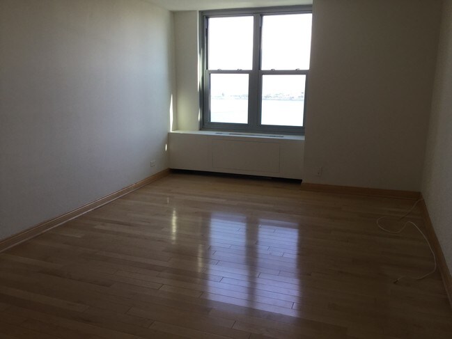 400 E Randolph St unit Apartment Unit  390, Chicago, IL 60601 - photo 7