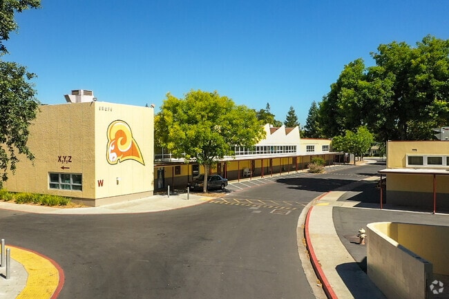 Willow Glen High School Campus