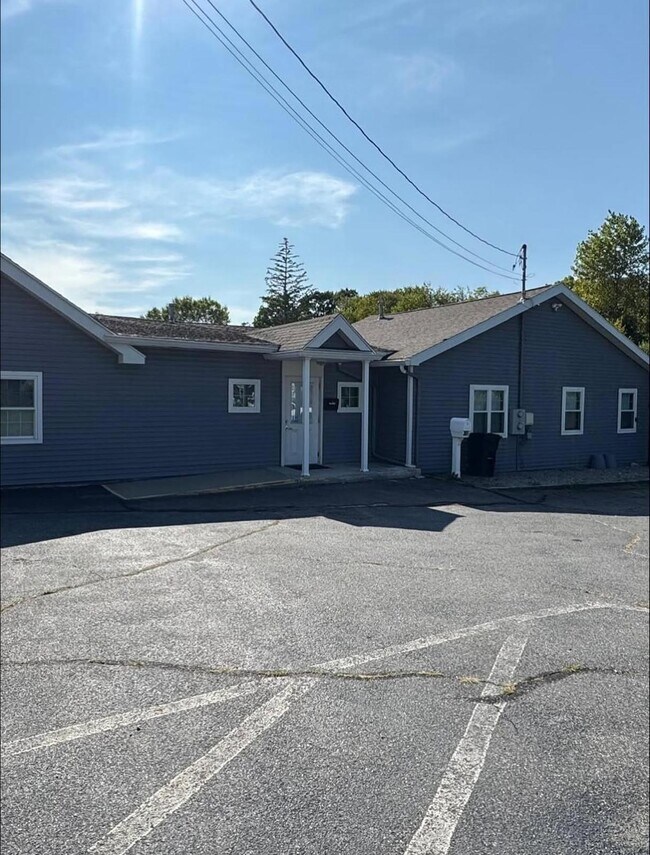 1135 Washington St Unit 1135 A, Holliston, MA 01746