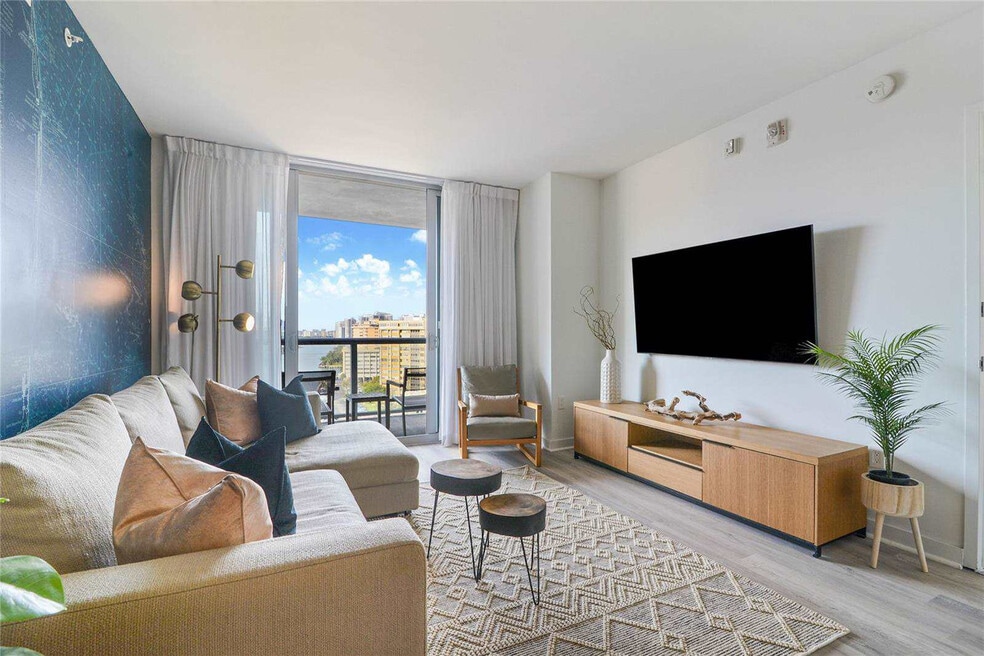 2602 E Hallandale Beach Blvd unit ID1227524P, Hallandale Beach, FL 33009 - photo 1