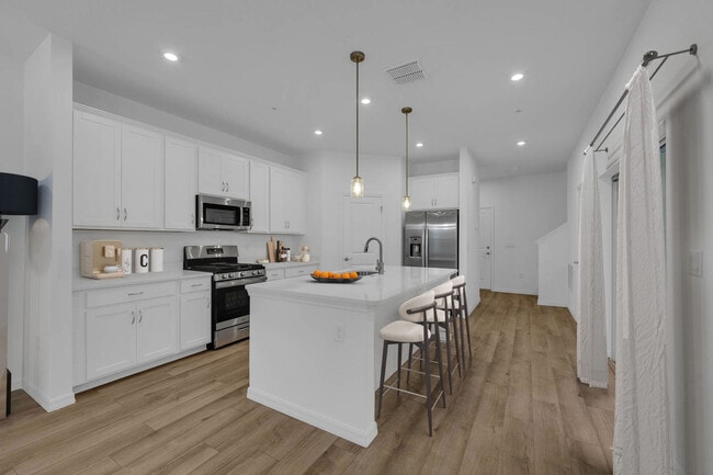 0 Avalon Park Blvd unit 38608324, Wesley Chapel, FL 33545 - photo 3