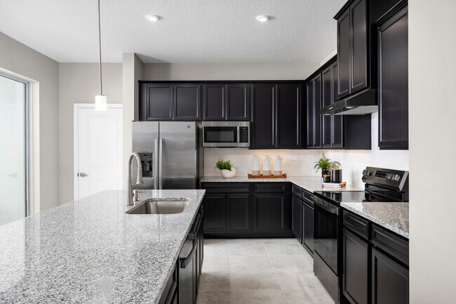 2110 Blue Heron Cir unit 38006874, Auburndale, FL 33823 - photo 6