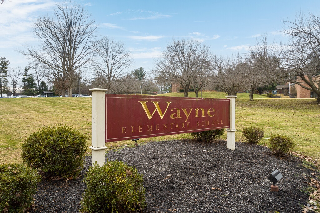 Wayne Elementary School is a top rated, public school located in Wayne, PA.