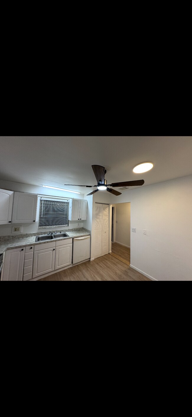 1333 NW 2nd Ave, Fort Lauderdale, FL 33311 - photo 2