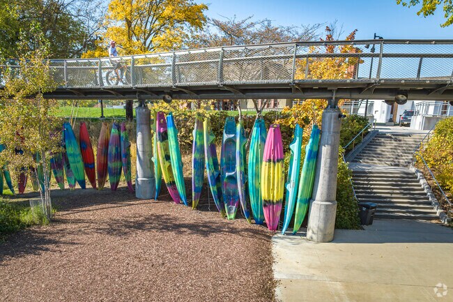 People in Brookview Civic and Fort Wayne enjoy outdoor activities, such as kayaking.