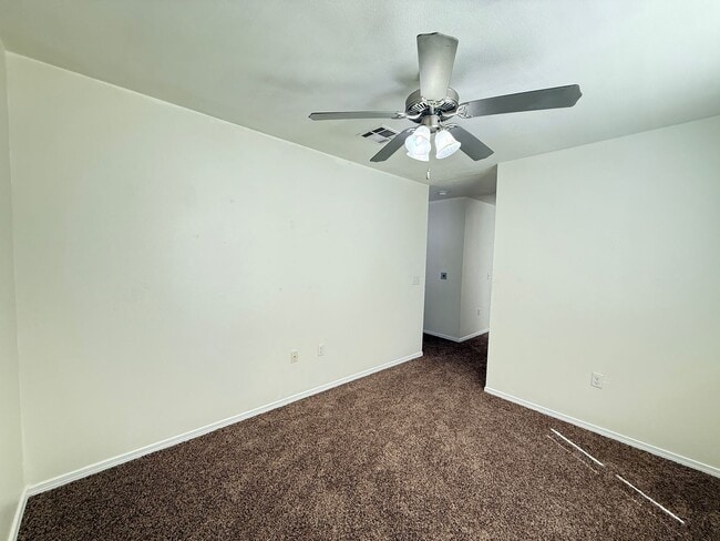 Diana Drive Apartments, El Paso, TX 79904 - photo 6