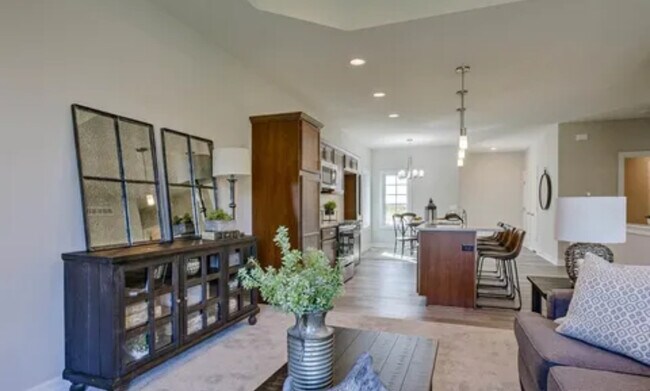 16070 Hadan Dr, Bennington, NE 68007 - photo 5