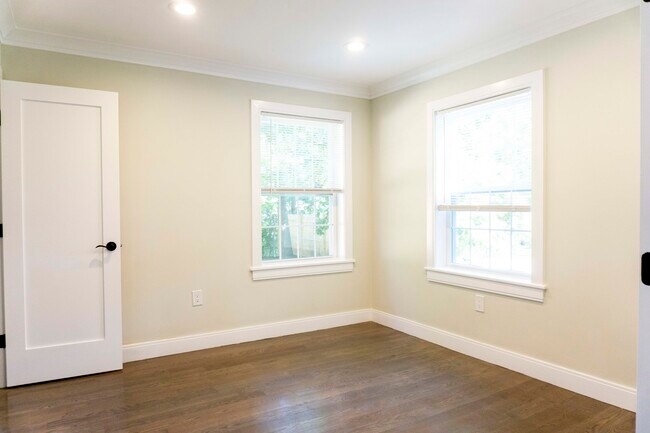 7 Dana Rd unit 1, West Roxbury, MA 02132 - photo 7