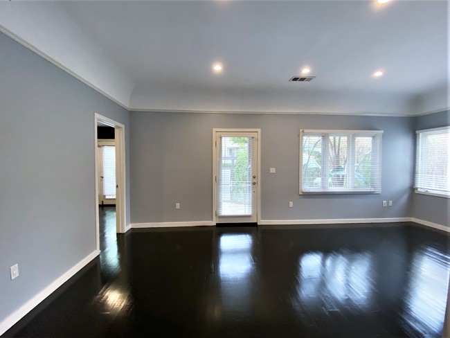 8532 N W Knoll Dr, West Hollywood, CA 90069 - photo 7