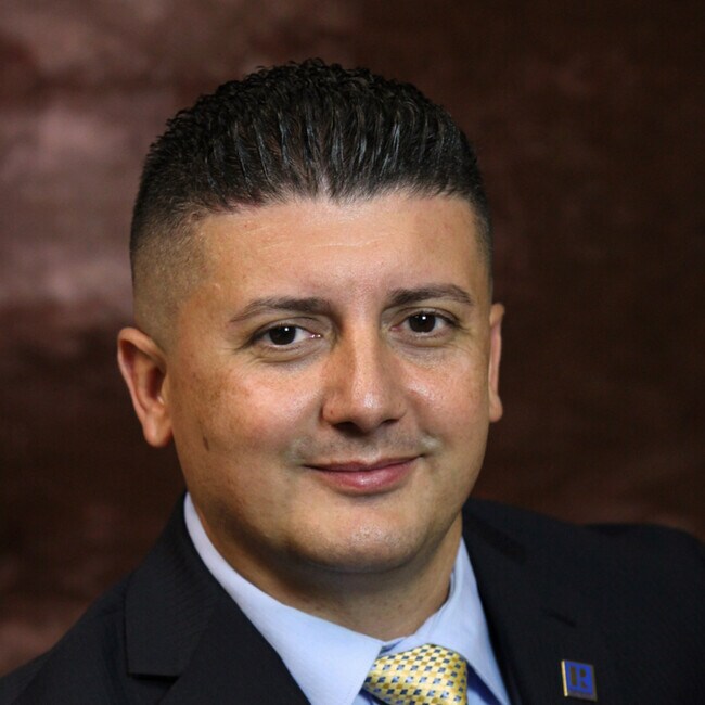Agent Photo