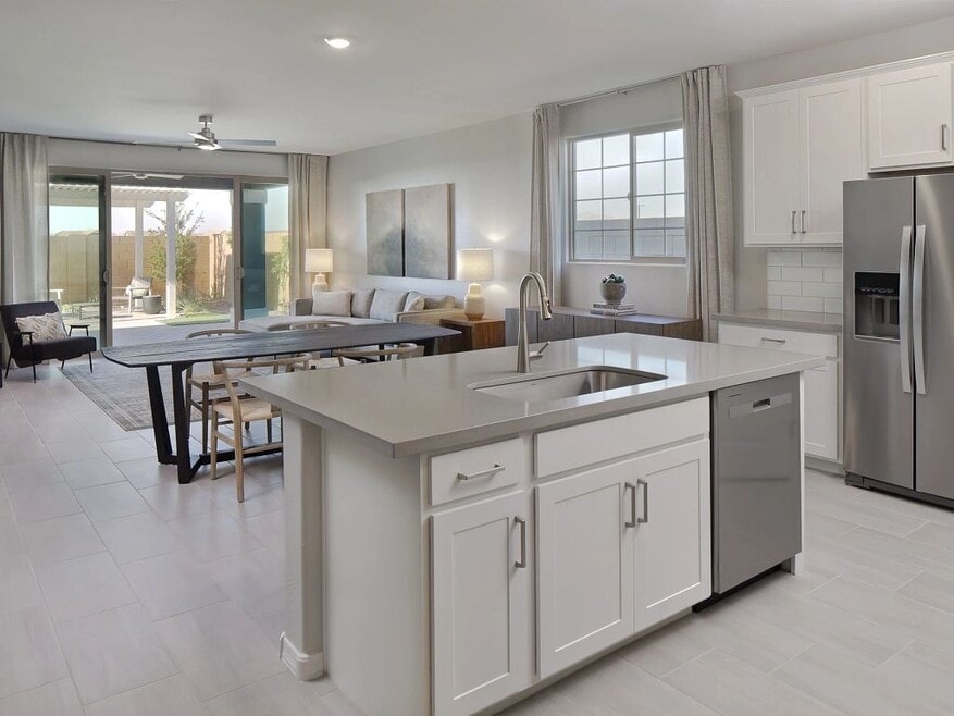 3310 E Valleyhigh Trail unit 36468932, San Tan Valley, AZ 85143 - photo 1