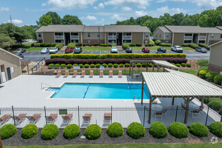 617 Richardson St, Simpsonville, SC 29680