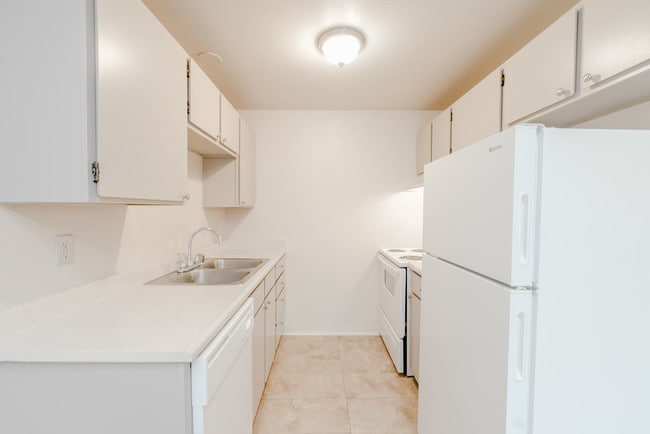 Elm Valley Apartments, Sumner, WA 98390 - photo 6