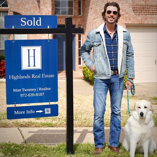 Agent Photo