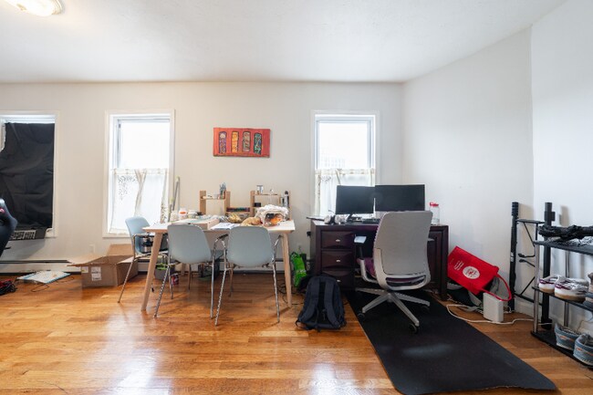 309 Elm St unit 3, Cambridge, MA 02139 - photo 2