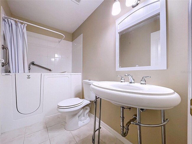 18736 Bent Pine Dr, Hudson, FL 34667 - photo 7