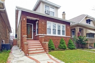 5855 N Austin Ave, Chicago, IL 60646