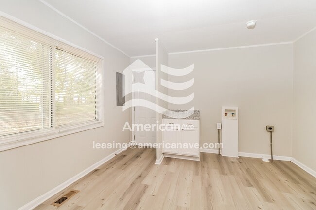 111 Camellia Cir, Gaffney, SC 29341 - photo 6