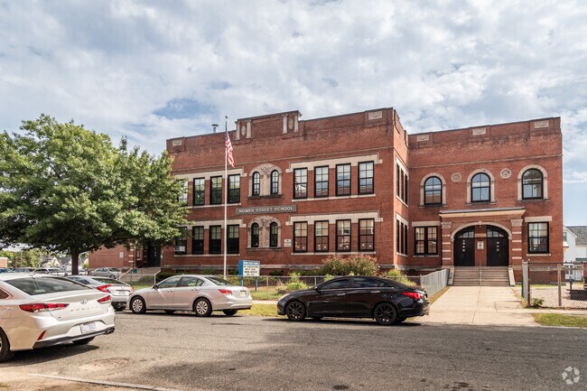 Homer Street Elementary School is located in Springfield, MA.