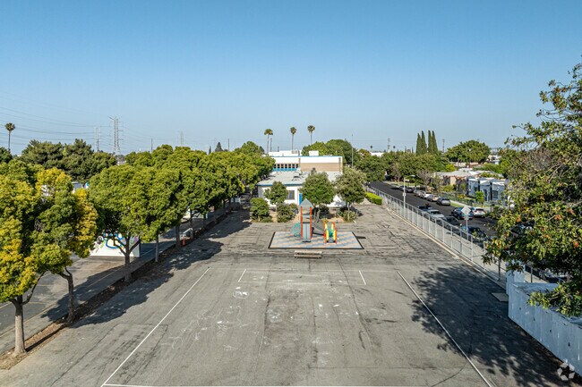 Students can stretch their legs on the athletic courts at Stanford Avenue Elementary.
