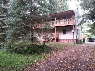 5211 Portage St NW Unit Down stairs, North Canton, OH 44720