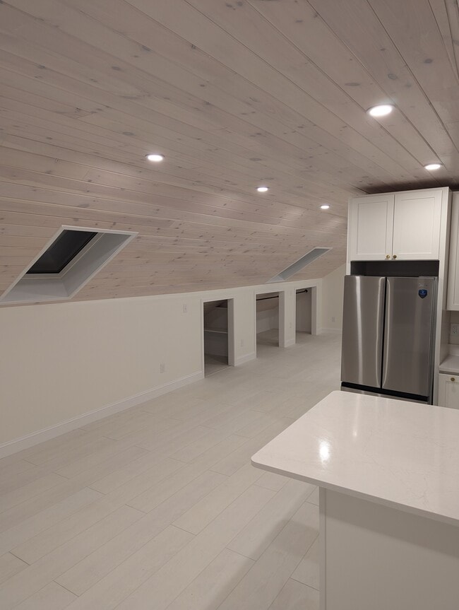 120 Saltmarsh Pond Rd Unit 1, Gilford, NH 03249