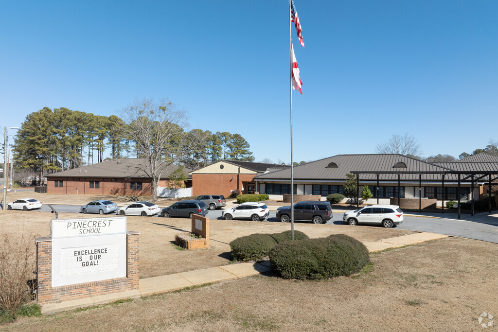 Pinecrest Elementary School