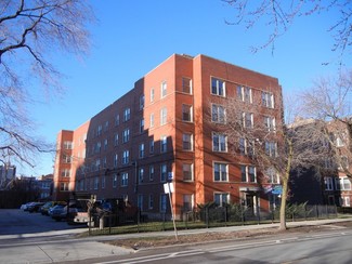 7220 S Shore Dr, Chicago, IL 60649