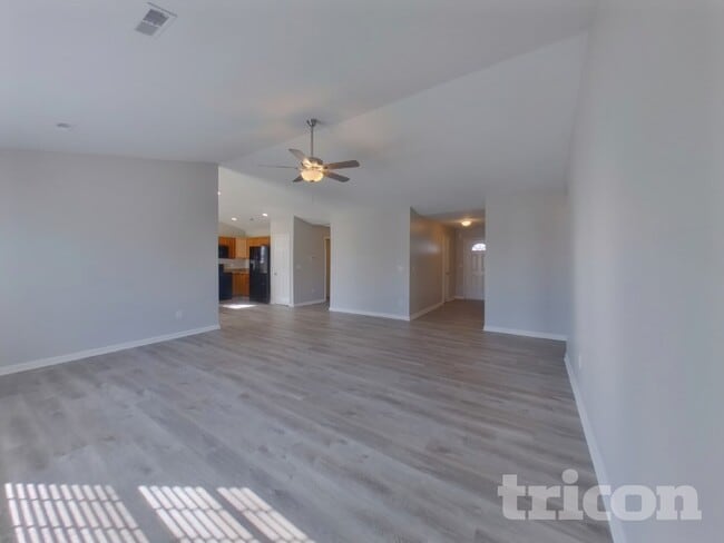 427 Lynnell Way, Moore, SC 29369 - photo 2