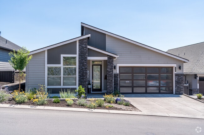 Contemporary homes are common in the Awbrey Butte neighborhood of Bend, Oregon.